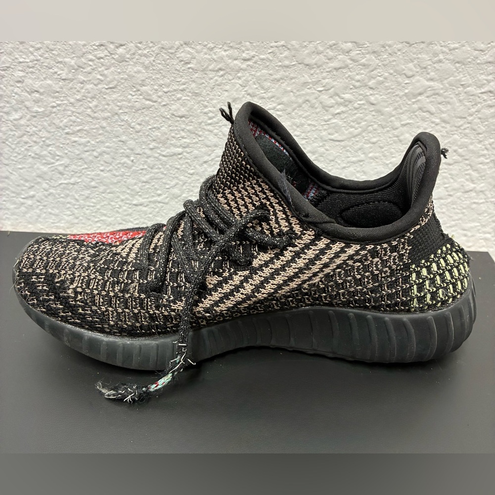 Yeezy Kids Sneakers - Black, Red, Green - Picture 8 of 10